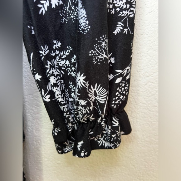 Kelso V-Neck Cinched Wrist And Waist Knee Length Dress Size 10 - Picture 4 of 5